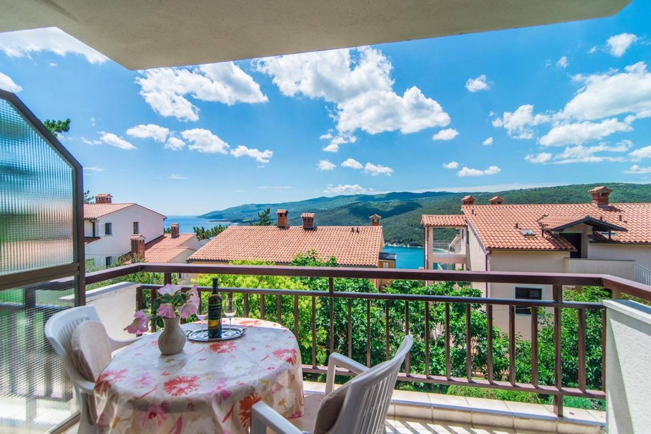 Apartments Pino Rabac Esterno foto